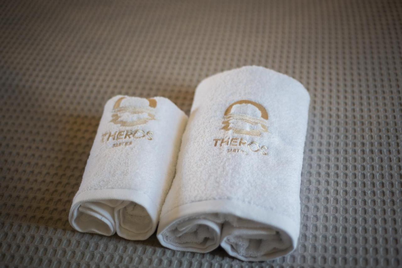 Theros Suites Dhiminio Ngoại thất bức ảnh
