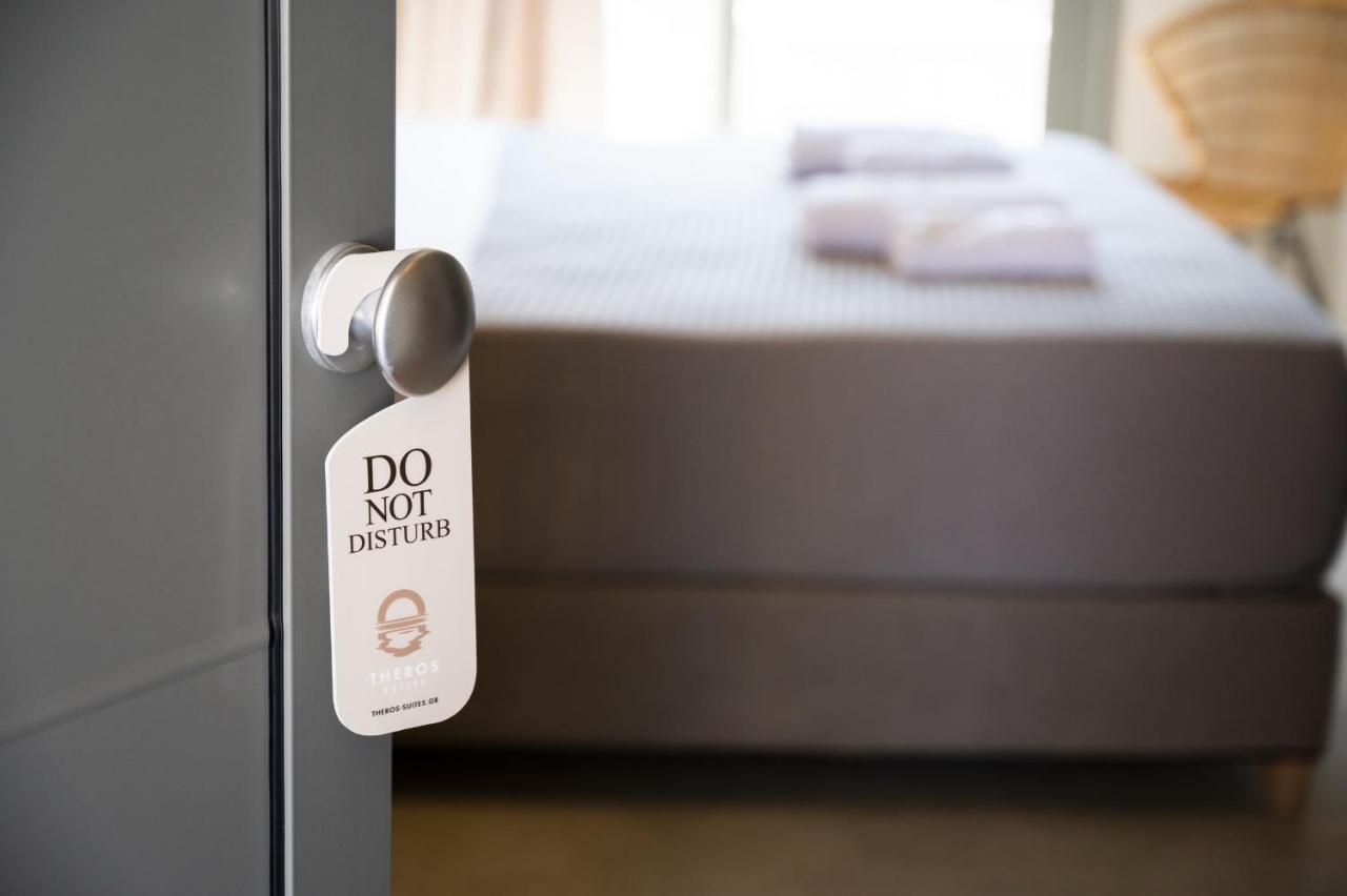 Theros Suites Dhiminio Ngoại thất bức ảnh