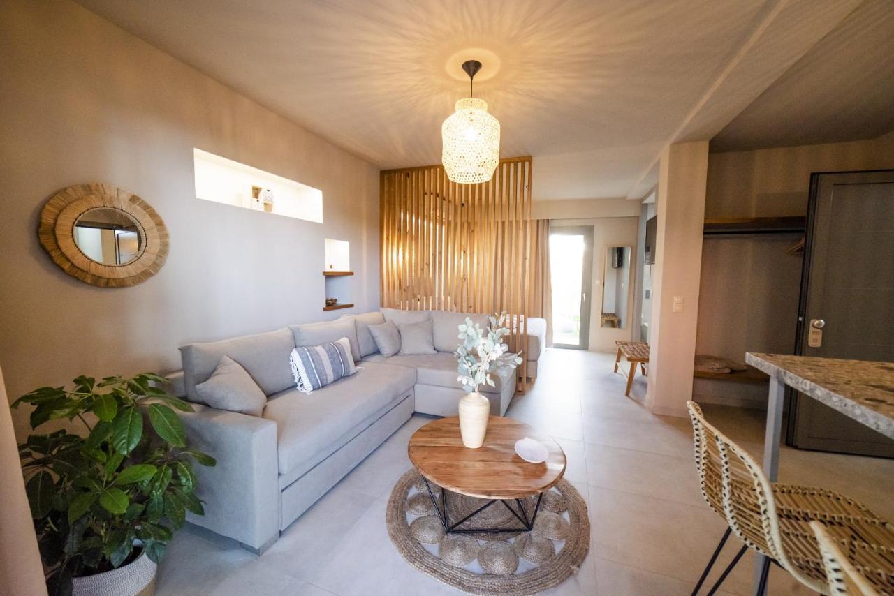 Theros Suites Dhiminio Ngoại thất bức ảnh