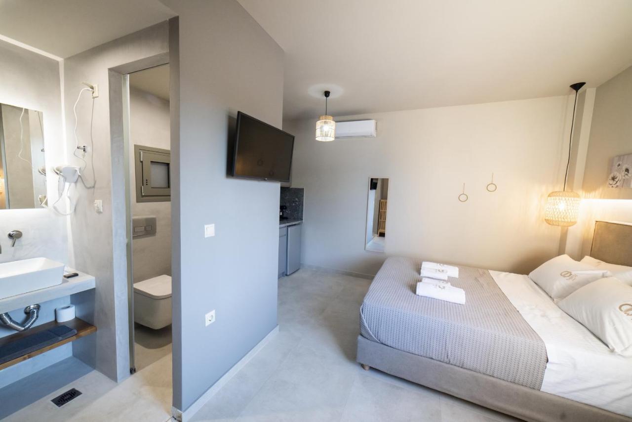 Theros Suites Dhiminio Ngoại thất bức ảnh