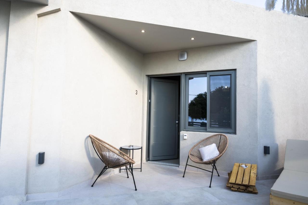 Theros Suites Dhiminio Ngoại thất bức ảnh